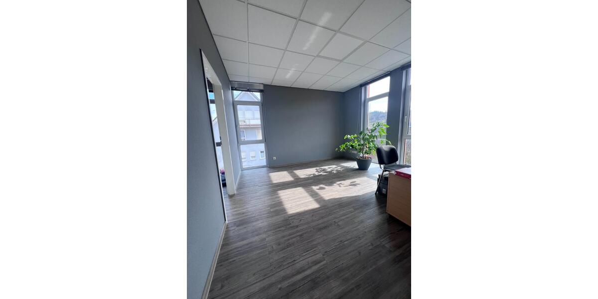 Gewerbeobjekt Hilchenbach - 950&euro; | Angebot:25551723