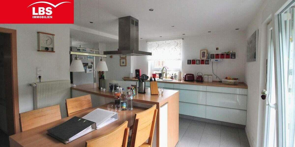 Einfamilienhaus Siegen Weidenau - 1 Zimmer, 235 m&sup2;, 495.000&euro; | Angebot:25686199