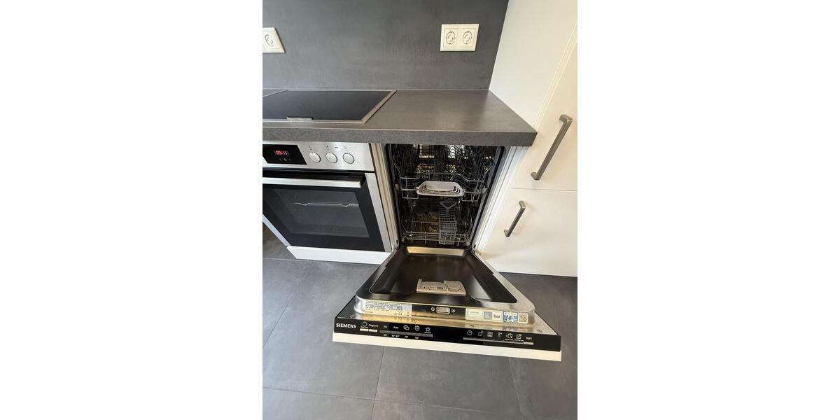 Etagenwohnung Siegen Kaan-Marienborn - 3 Zimmer, 96 m&sup2;, 960&euro; | Angebot:25884328