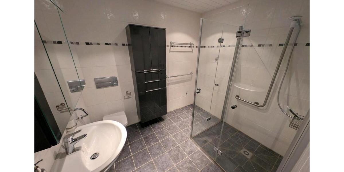 Etagenwohnung Attendorn - 2 Zimmer, 90 m&sup2;, 835&euro; | Angebot:25320210