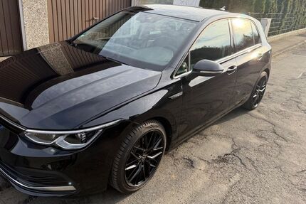 VW Golf 42.750 km 21.900 &euro; Herborn 35745