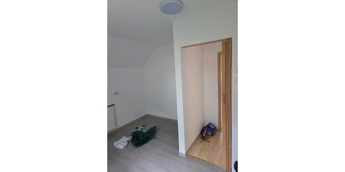 Etagenwohnung Siegen Dillnhütten - 3 Zimmer, 60 m&sup2;, 650&euro; | Angebot:25353896