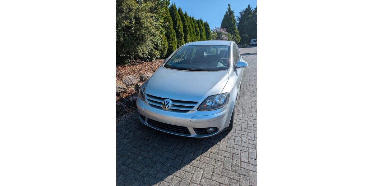VW Golf Plus 71.000 km 5.000 &euro; Dillenburg 35684