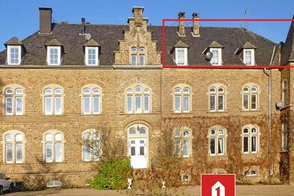 Wohnung Morsbach - 4 Zimmer, 155 m&sup2;, 1.000&euro; | Angebot:23181341