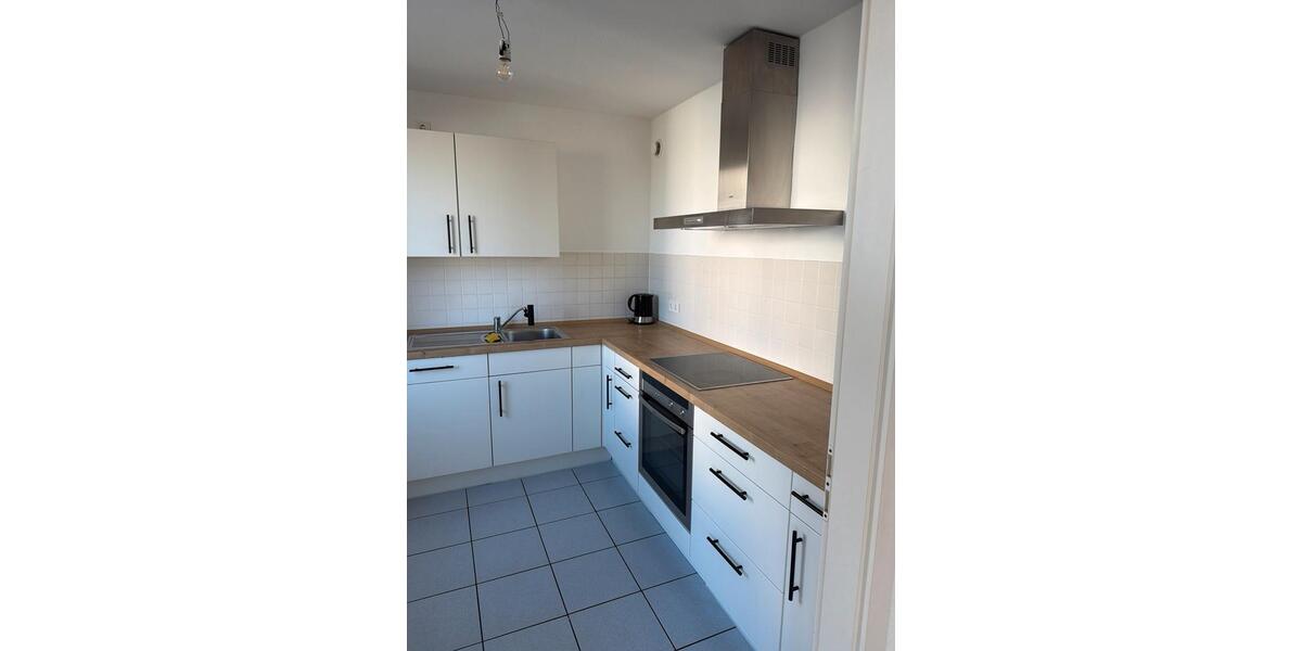 Etagenwohnung Siegen - 3 Zimmer, 81 m&sup2;, 725&euro; | Angebot:25635955