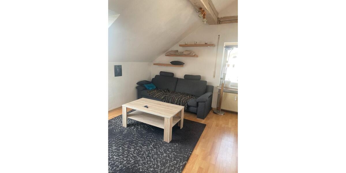 Dachgeschoßwohnung Siegen Dillnhütten - 2 Zimmer, 65 m&sup2;, 600&euro; | Angebot:26061437