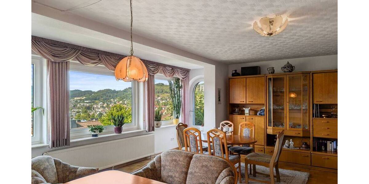 Einfamilienhaus Bad Laasphe - 6 Zimmer, 183 m&sup2;, 336.000&euro; | Angebot:25775252