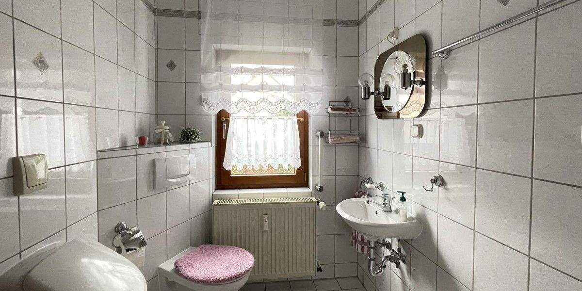 Mehrfamilienhaus, Wohnhaus Dietzhölztal Mandeln - 1 Zimmer, 302 m&sup2;, 329.000&euro; | Angebot:25768536