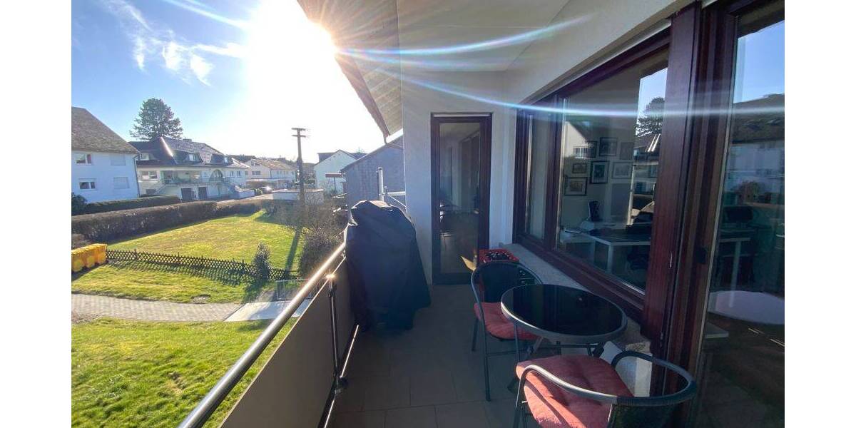 Etagenwohnung Hachenburg - 4 Zimmer, 100 m&sup2;, 825&euro; | Angebot:26796562