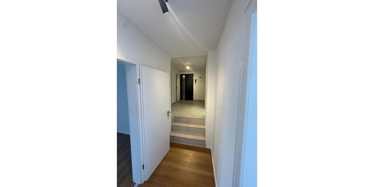 Etagenwohnung Siegen - 3 Zimmer, 95 m&sup2;, 239.000&euro; | Angebot:27266823