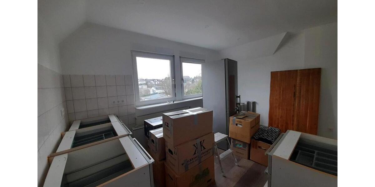 Dachgeschoßwohnung Waldbröl - 2 Zimmer, 85 m&sup2;, 980&euro; | Angebot:25274256