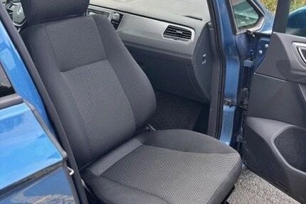 VW Golf Sportsvan 212.000 km 9.999 &euro; Dillenburg 35684