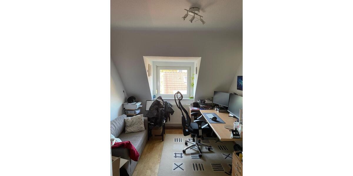 Dachgeschoßwohnung Kreuztal - 3 Zimmer, 65 m&sup2;, 850&euro; | Angebot:25355976