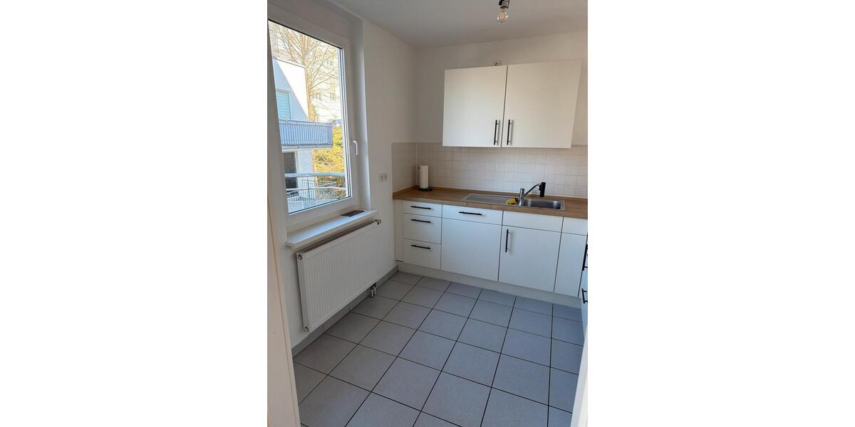 Etagenwohnung Siegen - 3 Zimmer, 81 m&sup2;, 725&euro; | Angebot:25635955