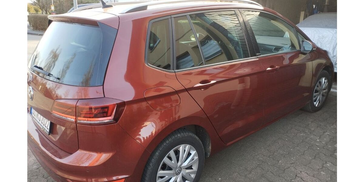 VW Golf Sportsvan 37.500 km 16.600 &euro; Siegen 57072