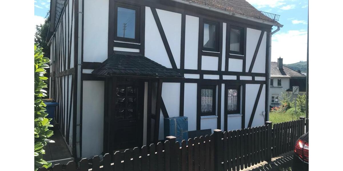 Einfamilienhaus Steinebach/Sieg Sieg - 7 Zimmer, 120 m&sup2;, 115.000&euro; | Angebot:25441931