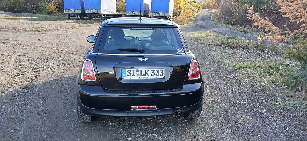 Mini One 61.000 km 8.900 &euro; Siegen 57072
