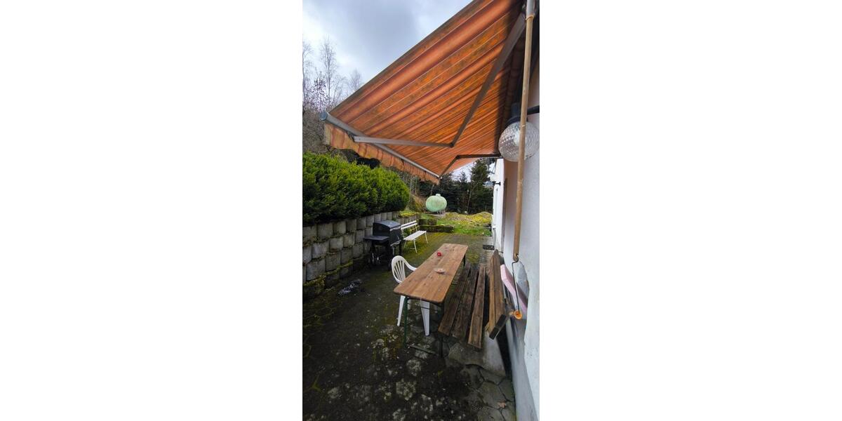 Mehrfamilienhaus, Wohnhaus Lennestadt - 8 Zimmer, 140 m&sup2;, 150.000&euro; | Angebot:27016994
