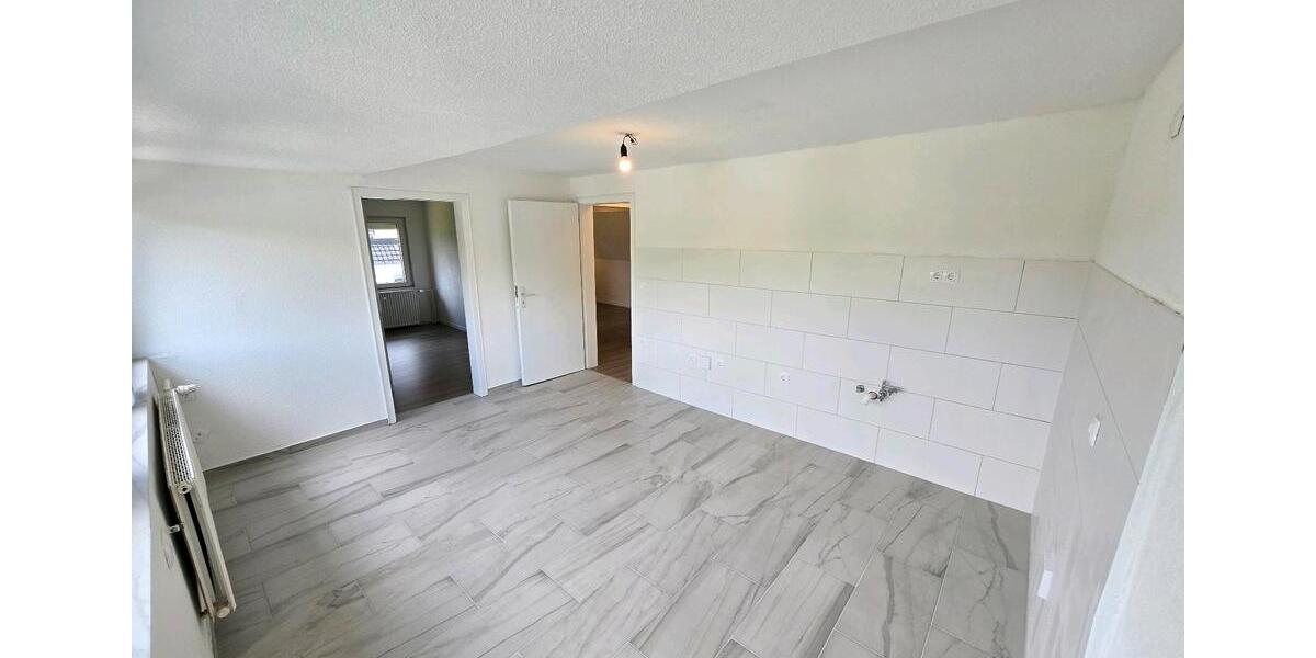 Etagenwohnung Hilchenbach - 3 Zimmer, 87 m&sup2;, 720&euro; | Angebot:26648915