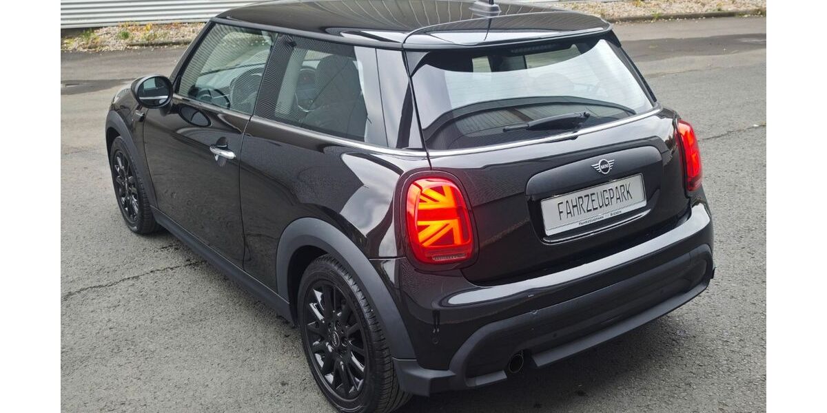 Mini ONE 82.515 km 12.199 &euro; Siegen 57080
