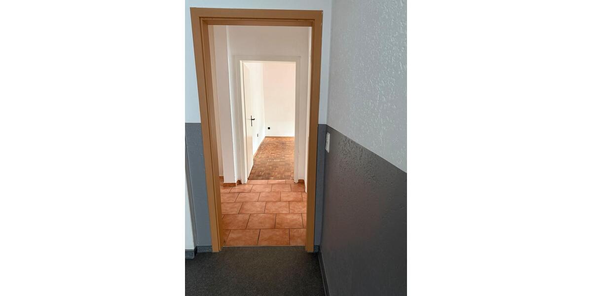 Erdgeschoßwohnung Siegen Kaan-Marienborn - 3 Zimmer, 85 m&sup2;, 950&euro; | Angebot:26476449