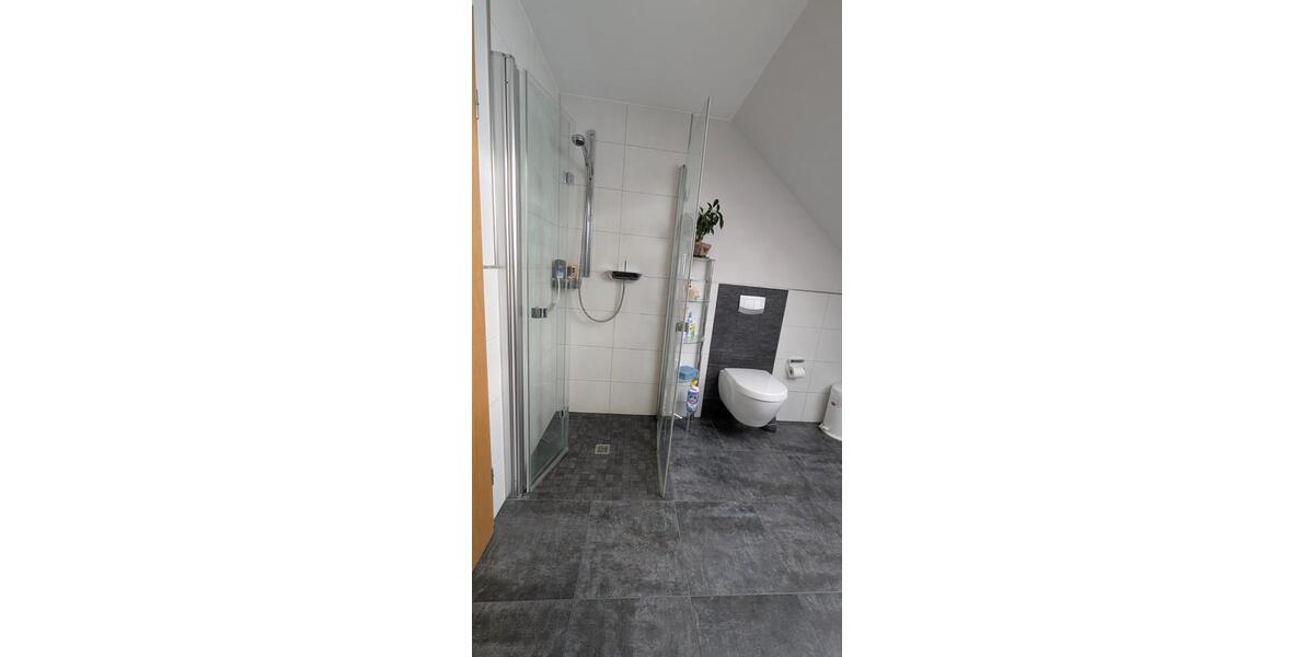 Einfamilienhaus Reichshof - 10 Zimmer, 240 m&sup2;, 499.999&euro; | Angebot:27014357