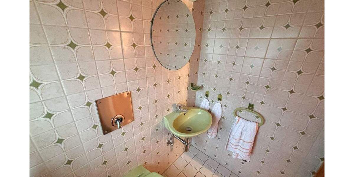 Bungalow Molzhain - 4 Zimmer, 121 m&sup2;, 249.000&euro; | Angebot:25738127