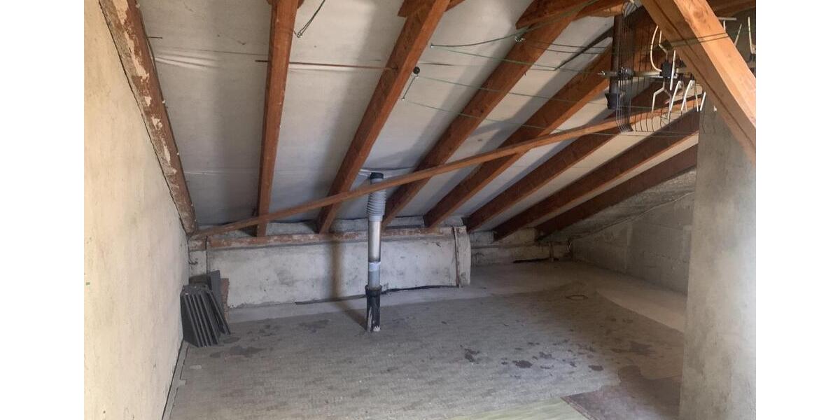 Einfamilienhaus Netphen - 5 Zimmer, 120 m&sup2;, 180.000&euro; | Angebot:26685868