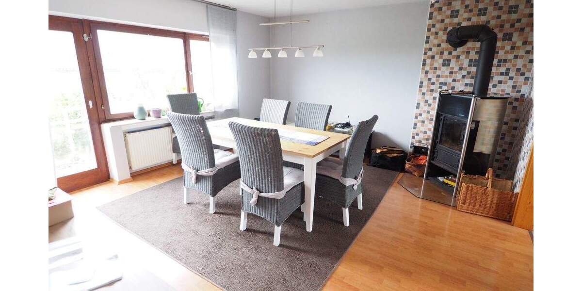Einfamilienhaus Hattert - 5 Zimmer, 160 m&sup2;, 170.000&euro; | Angebot:25729652