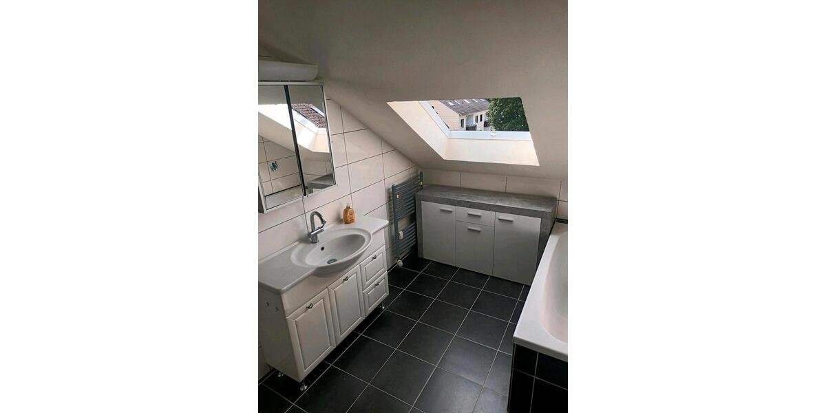Dachgeschoßwohnung Rennerod - 4 Zimmer, 118 m&sup2;, 109.000&euro; | Angebot:26425634