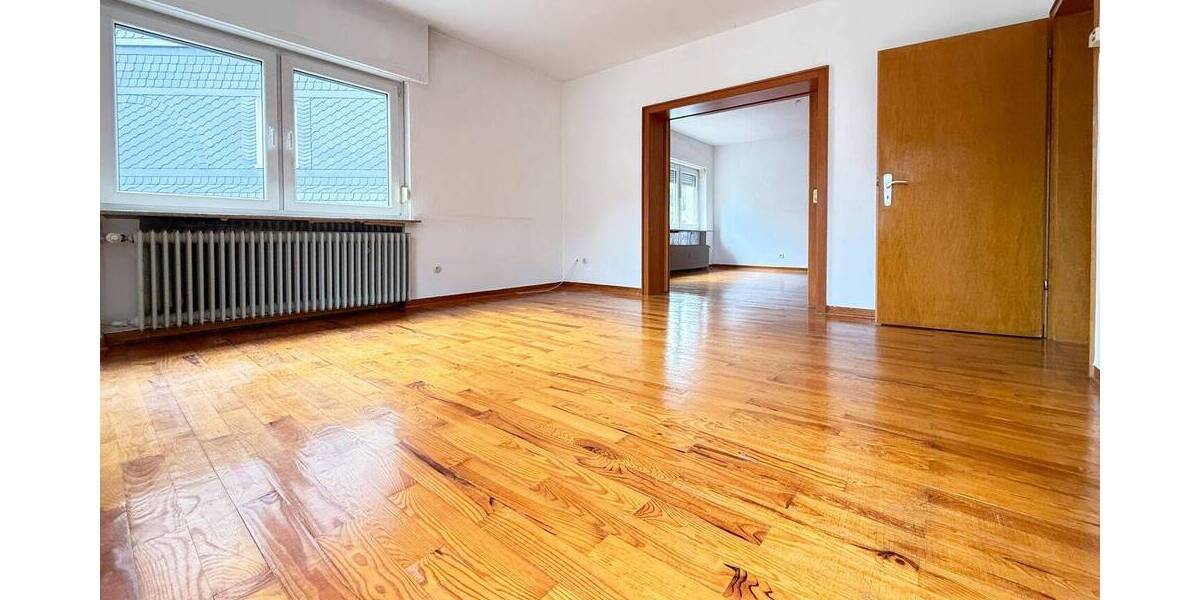Mehrfamilienhaus, Wohnhaus Brachbach - 6 Zimmer, 123 m&sup2;, 198.000&euro; | Angebot:25738120