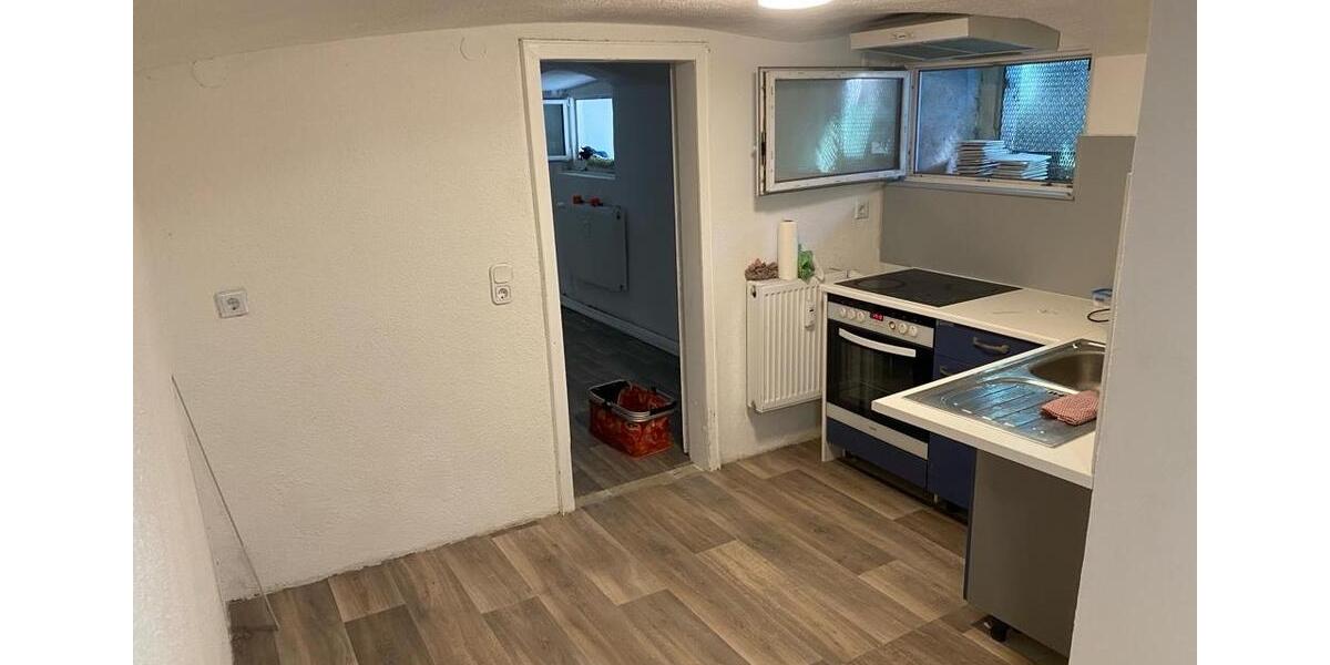 Etagenwohnung Kirchen (Sieg) - 2 Zimmer, 40 m&sup2;, 230&euro; | Angebot:25253760