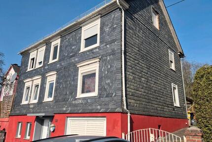 Haus Neunkirchen - 8 Zimmer, 170 m&sup2;, 240.000&euro; | Angebot:25452195