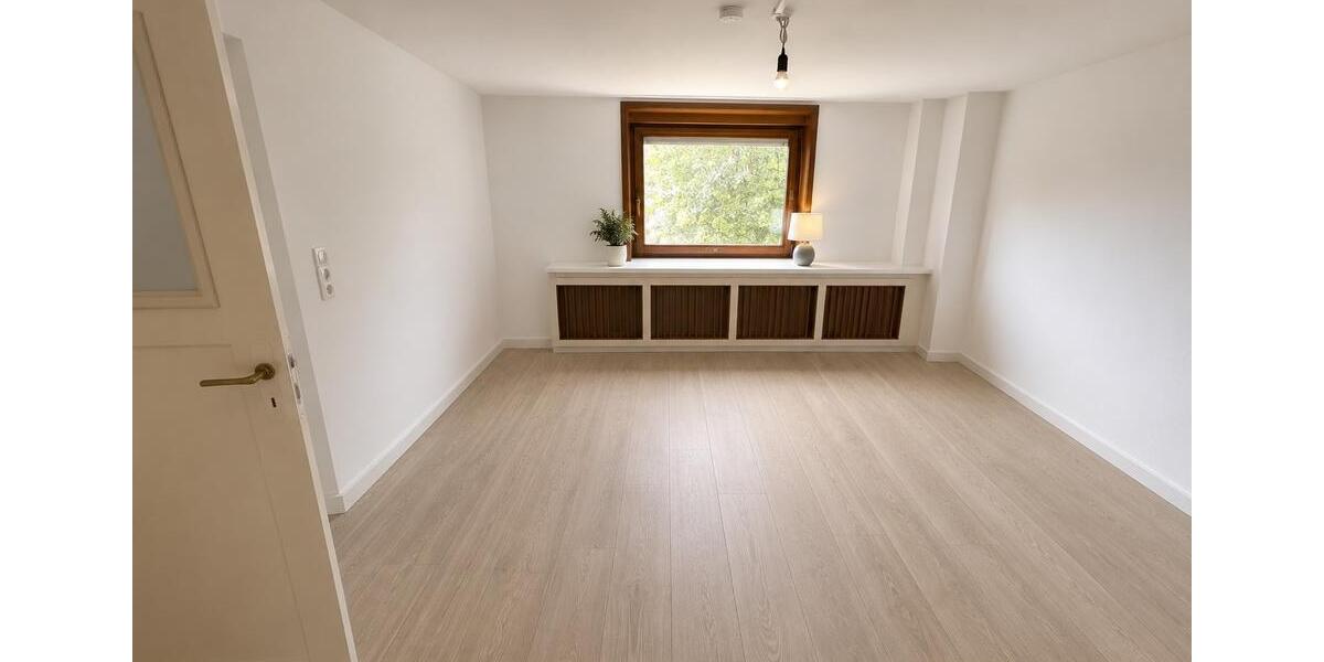 Einfamilienhaus Herdorf - 6 Zimmer, 135 m&sup2;, 1.390&euro; | Angebot:26650100