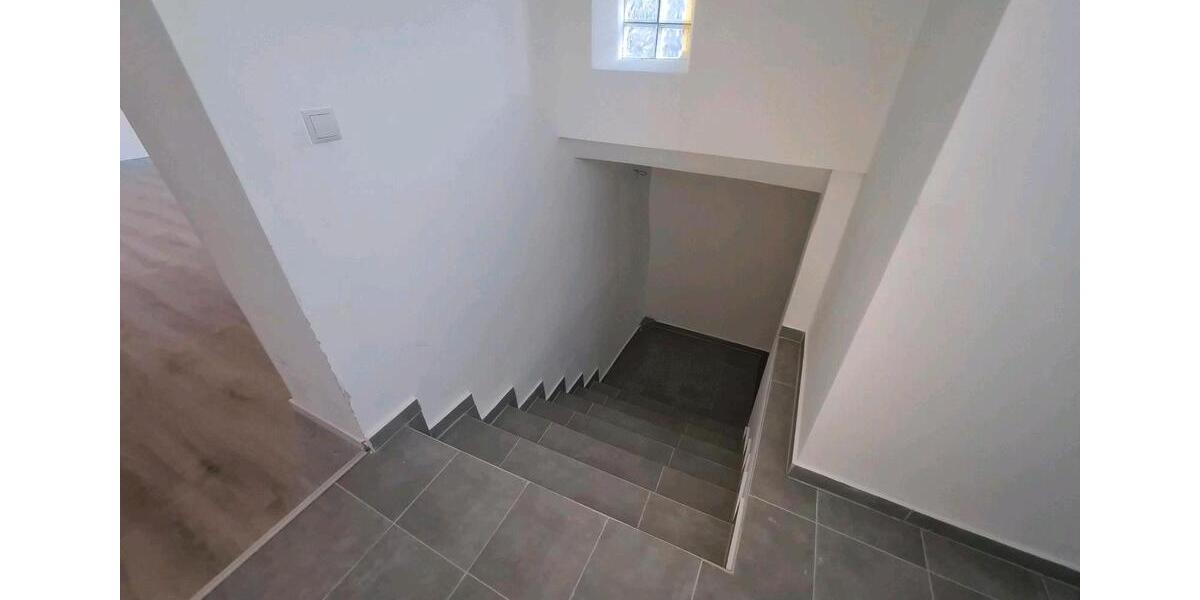 Erdgeschoßwohnung Hellenhahn-Schellenberg Schellenberg - 4 Zimmer, 140 m&sup2;, 830&euro; | Angebot:25995728