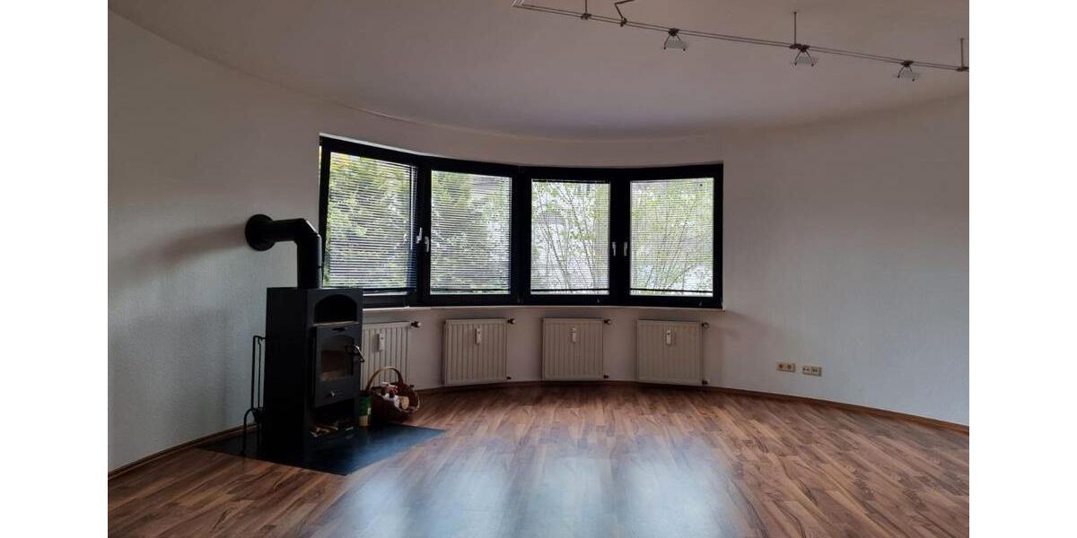 Erdgeschoßwohnung Siegen Dillnhütten - 2.5 Zimmer, 59 m&sup2;, 155.000&euro; | Angebot:26580647