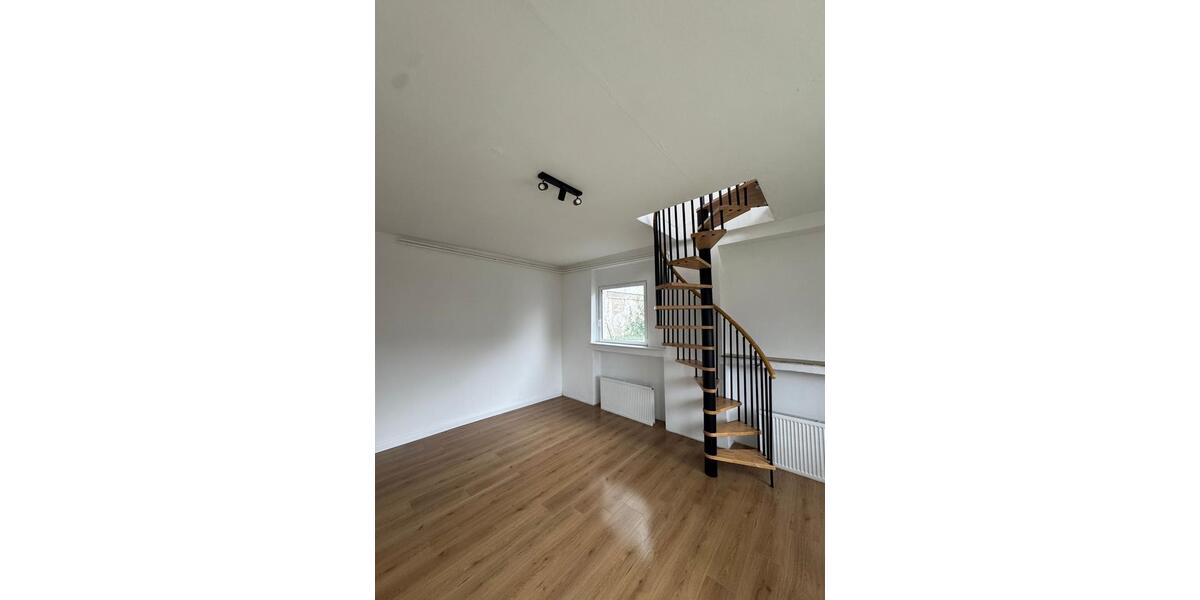 Etagenwohnung Siegen - 3 Zimmer, 95 m&sup2;, 237.599&euro; | Angebot:27224325