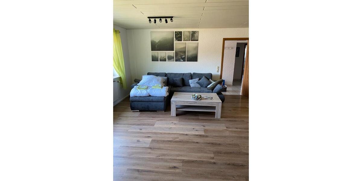 Erdgeschoßwohnung Unnau - 2.5 Zimmer, 78 m&sup2;, 700&euro; | Angebot:25842217