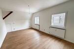 Etagenwohnung Wissen - 2 Zimmer, 91 m&sup2;, 800&euro; | Angebot:26569097