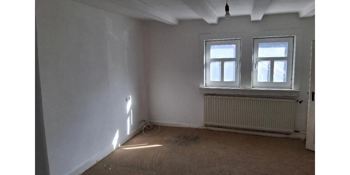 Bauernhaus, Landhaus Neunkirchen - 5 Zimmer, 114 m&sup2;, 95.000&euro; | Angebot:26019724