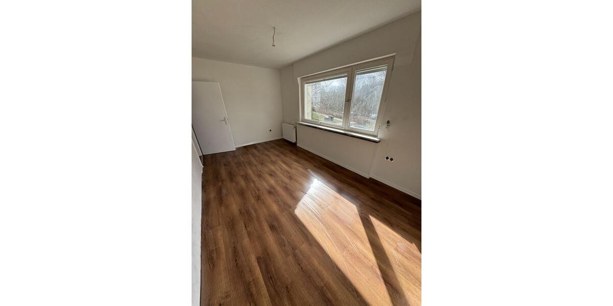 Etagenwohnung Siegen Weidenau - 2 Zimmer, 65 m&sup2;, 680&euro; | Angebot:25612783
