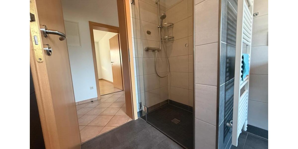 Erdgeschoßwohnung Wilnsdorf - 5 Zimmer, 125 m&sup2;, 1.200&euro; | Angebot:25366357