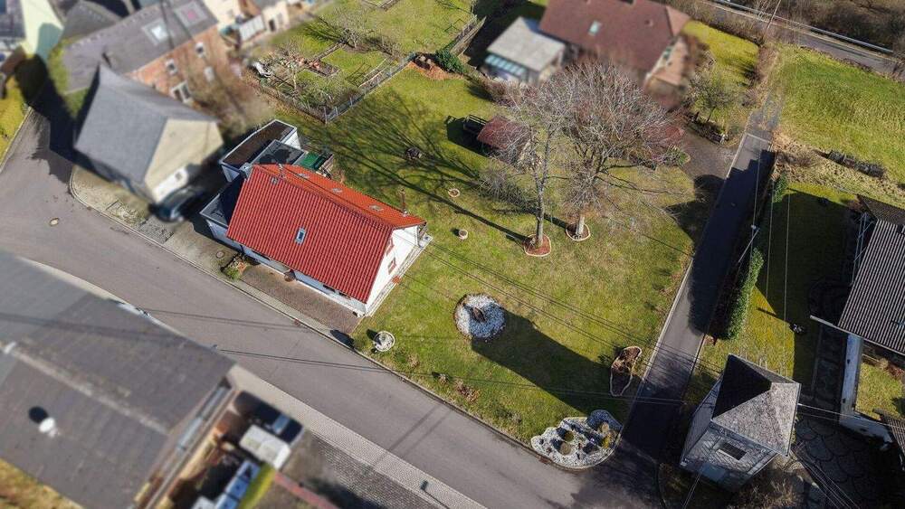 Einfamilienhaus Hachenburg VG - 5 Zimmer, 132 m&sup2;, 229.000&euro; | Angebot:25691833