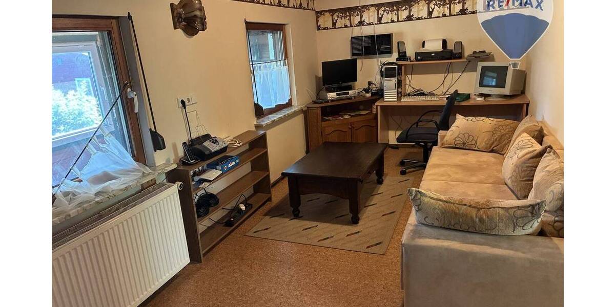 Mehrfamilienhaus, Wohnhaus Driedorf Heisterberg Heisterberg - 5 Zimmer, 101 m&sup2;, 135.000&euro; | Angebot:25664419