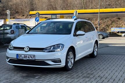 VW Golf 219.000 km 9.600 &euro; Waldbröl 51545