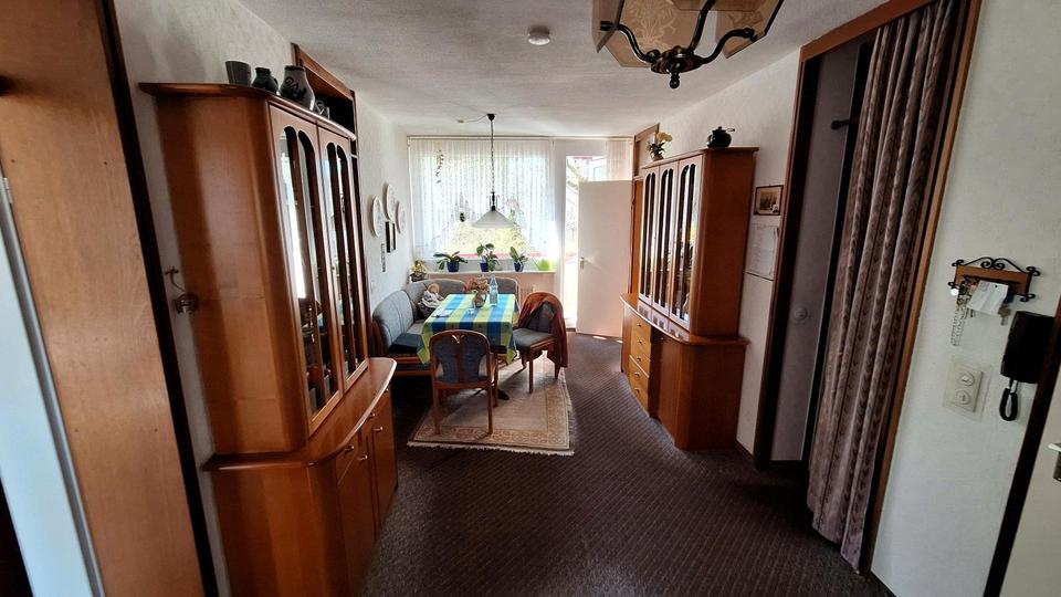 Etagenwohnung Siegen - 3 Zimmer, 74 m&sup2;, 130.000&euro; | Angebot:26100516