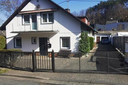 Haus Siegen Eiserfeld - 4 Zimmer, 103 m&sup2;, 240.000&euro; | Angebot:25832750