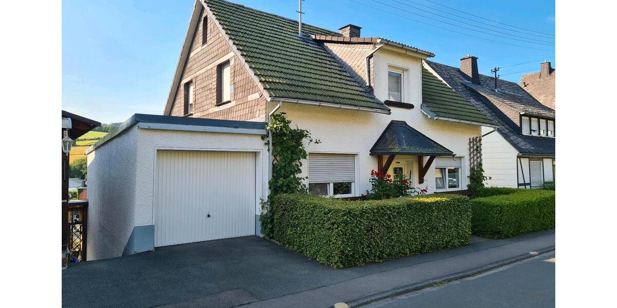 Einfamilienhaus Kirchhundem - 7 Zimmer, 120 m&sup2;, 1.400&euro; | Angebot:27615833