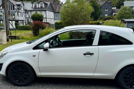 Opel Corsa 149.300 km 2.100 &euro; Freudenberg 57258