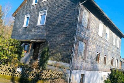 Haus Wissen - 13 Zimmer, 394 m&sup2;, 365.000&euro; | Angebot:25302257